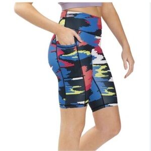 Tomboy‎ X Bright Camo Compression Shorts High Waist 9.5” Inseam - Women's Medium
